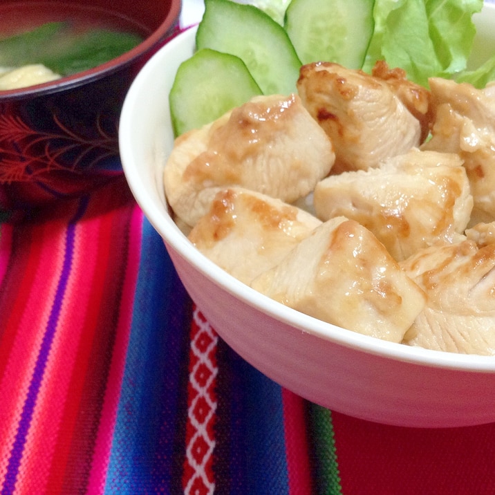 ボリューム満点 安くておいしいマヨ鳥丼 レシピ 作り方 By Tomoka10 楽天レシピ ボリューム満点 安くておいしいマヨ鳥丼 レシピ 作り方 By Tomoka10 楽天レシピ
